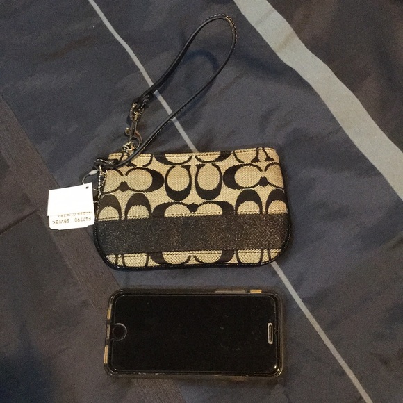 NWT Coach classic interlocking C pouchette - Picture 5 of 5